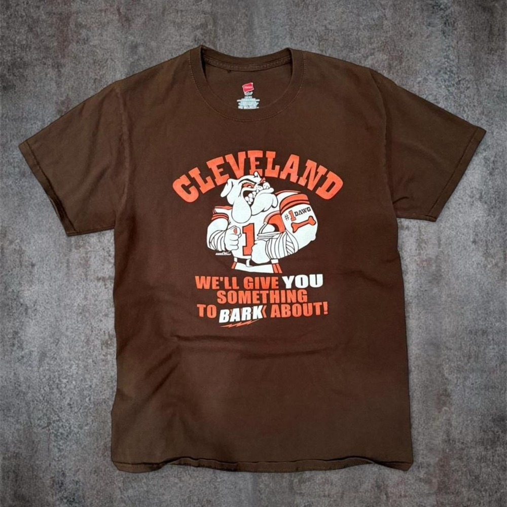 vintage cleveland browns "we'll give you something to bark about" tee.